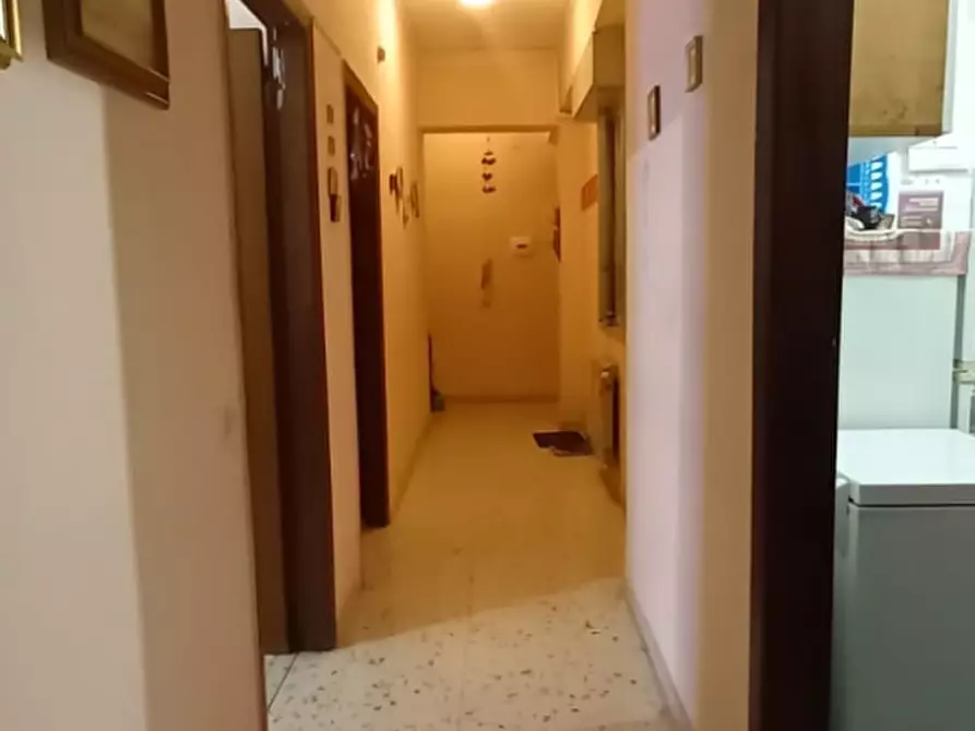 Immagine 4 di Appartamento in vendita  a Messina