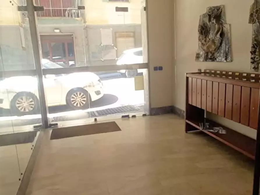 Immagine 2 di Appartamento in vendita  a Messina