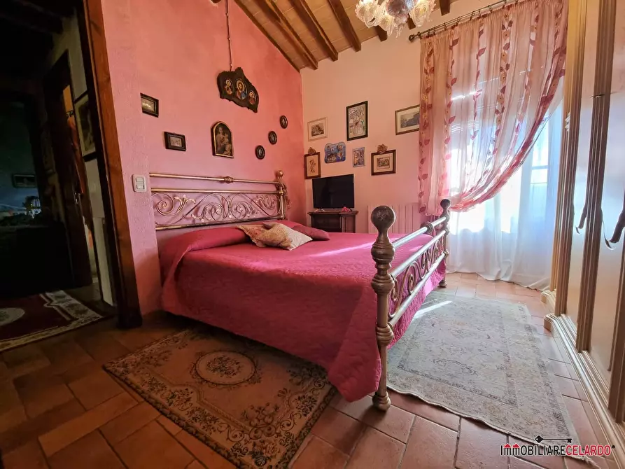 Immagine 9 di Rustico / casale in vendita  a Casole D'elsa