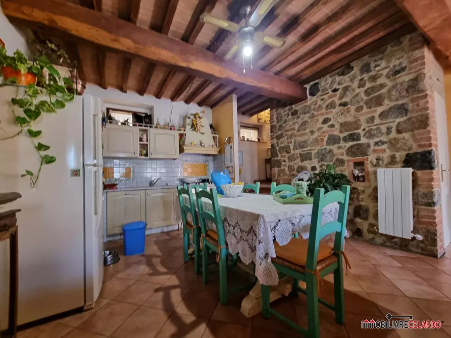 Immagine 4 di Rustico / casale in vendita  a Casole D'elsa