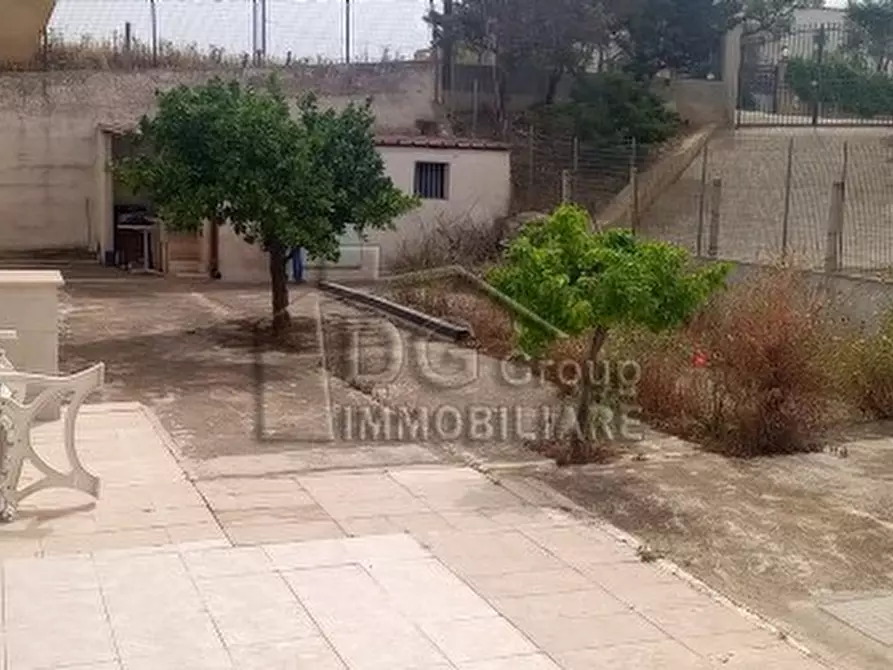 Immagine 8 di Villa in vendita  a Alcamo