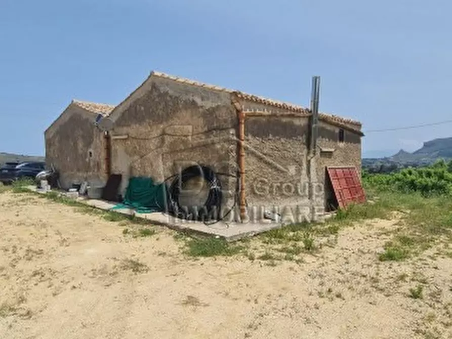 Immagine 2 di Agriturismo in vendita  a Castellammare Del Golfo