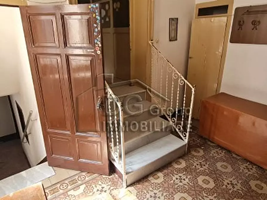 Immagine 10 di Appartamento in vendita  a Alcamo