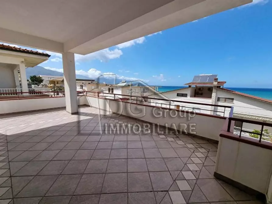 Immagine 4 di Villa in vendita  a Alcamo