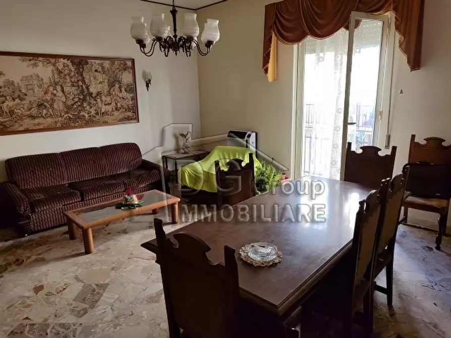 Immagine 2 di Appartamento in vendita  a Alcamo
