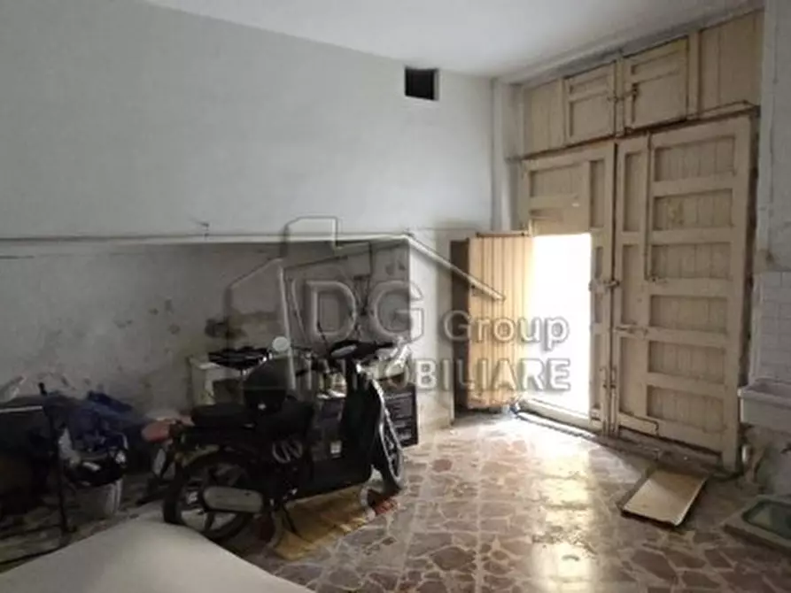 Immagine 10 di Appartamento in vendita  a Alcamo