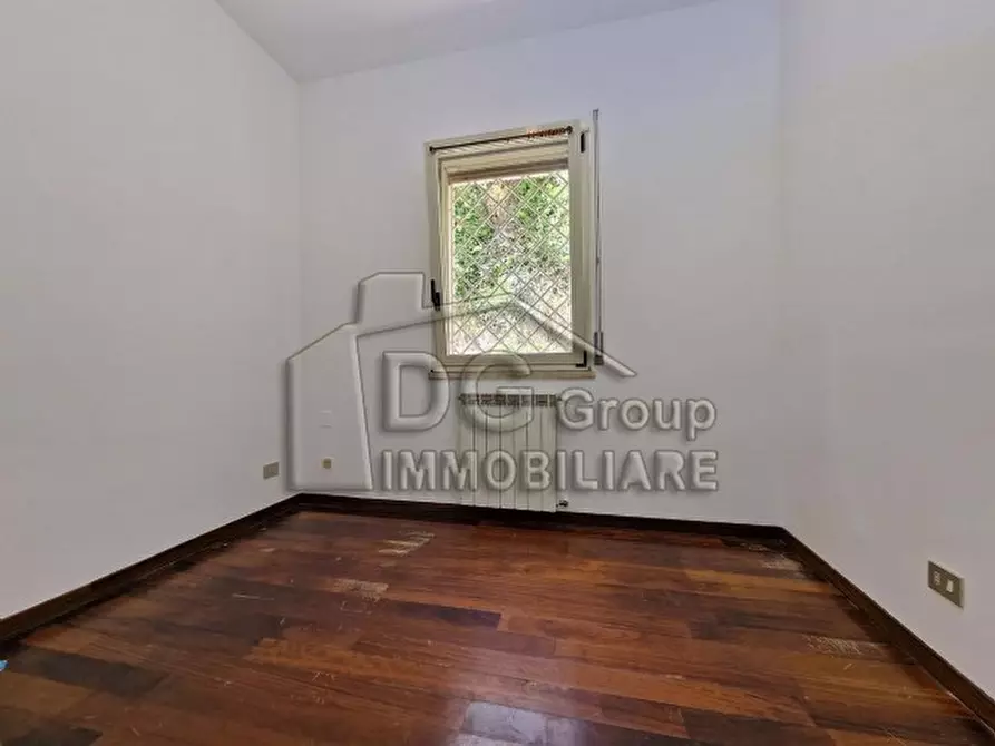 Immagine 10 di Villa in vendita  a Alcamo