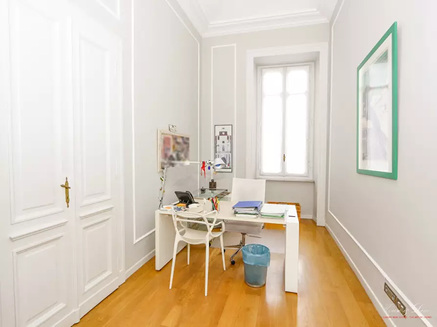 Immagine 10 di Appartamento in vendita  a Torino