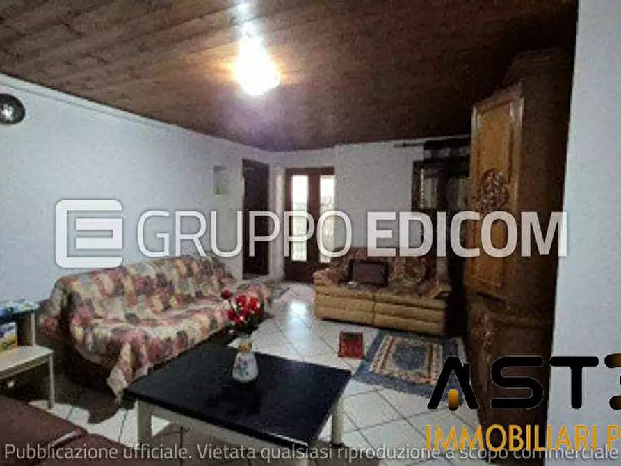 Immagine 2 di Appartamento in vendita  5 a Castelgomberto