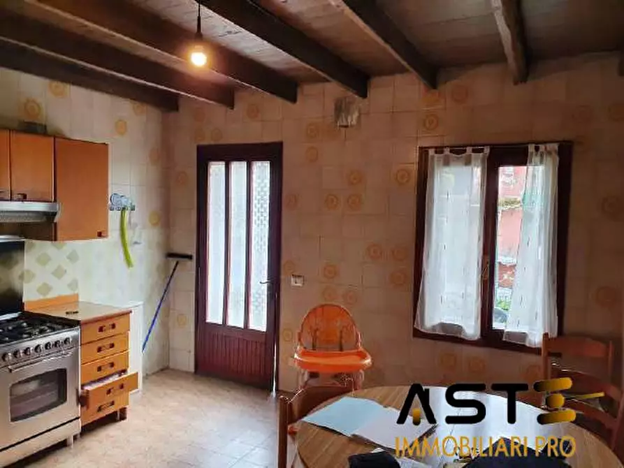 Immagine 7 di Appartamento in vendita  12 e 14 a Montebelluna