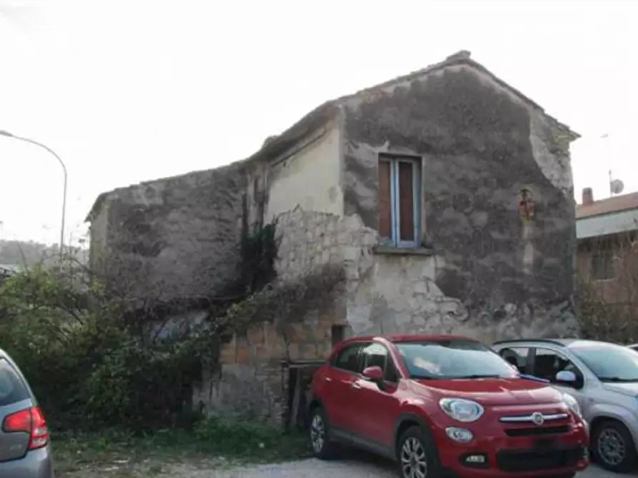 Immagine 1 di Rustico / casale in vendita  48 a Benevento