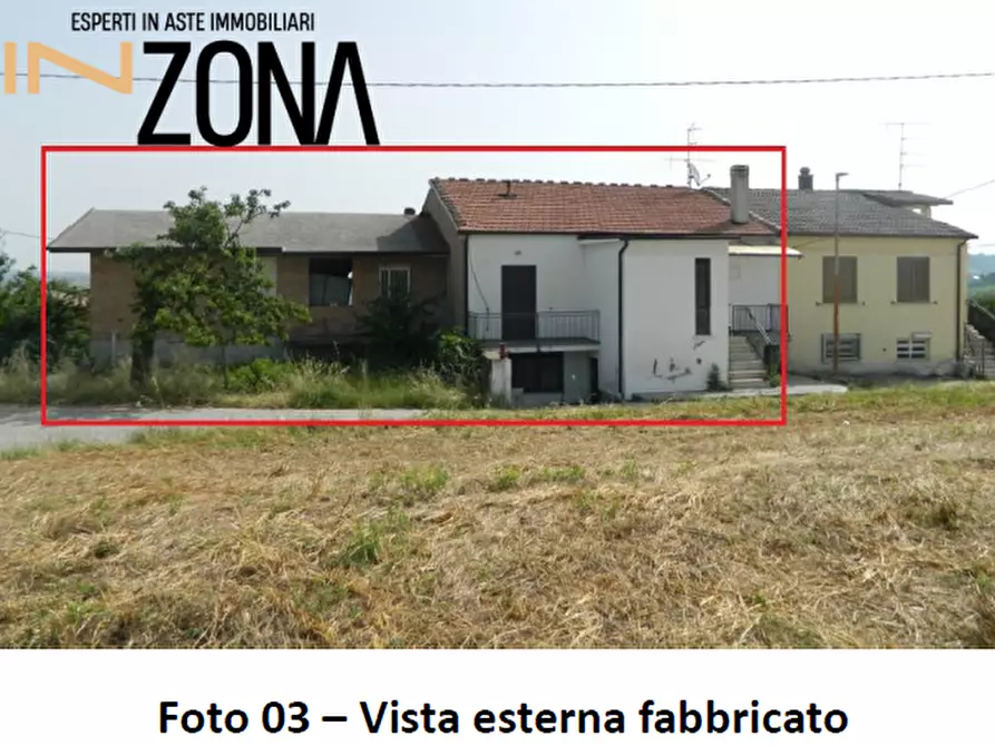 Immagine 2 di Appartamento in vendita  a Bellante