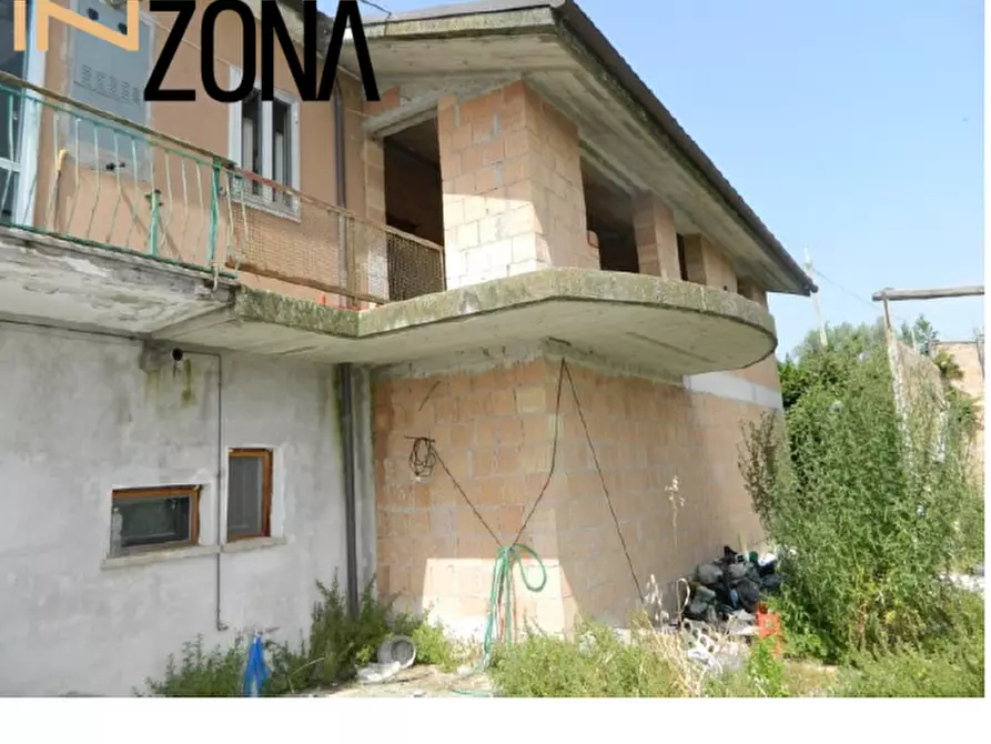 Immagine 4 di Appartamento in vendita  a Bellante