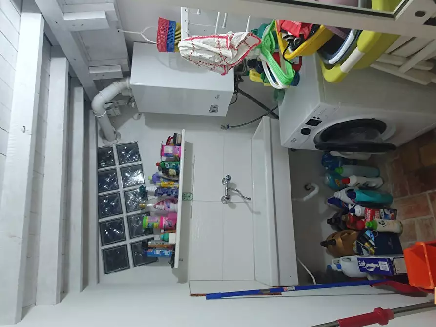 Immagine 5 di Appartamento in vendita  8 a Teramo