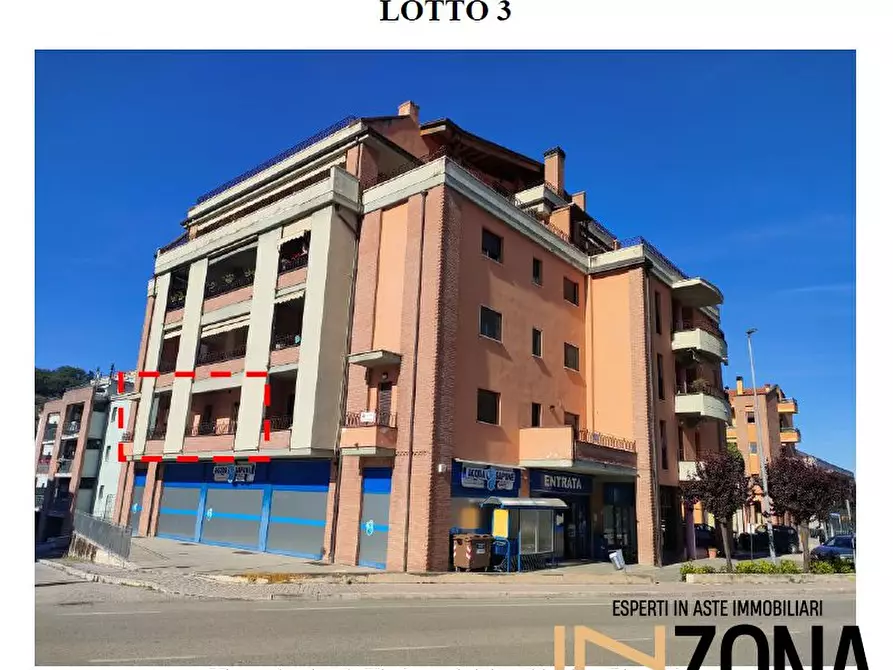 Immagine 2 di Appartamento in vendita  39 a Montorio Al Vomano