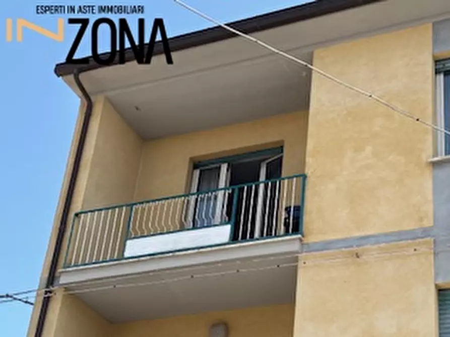 Immagine 4 di Appartamento in vendita  2 a Nereto