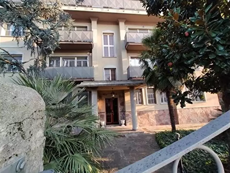 Immagine 4 di Appartamento in vendita  27 a Chieri