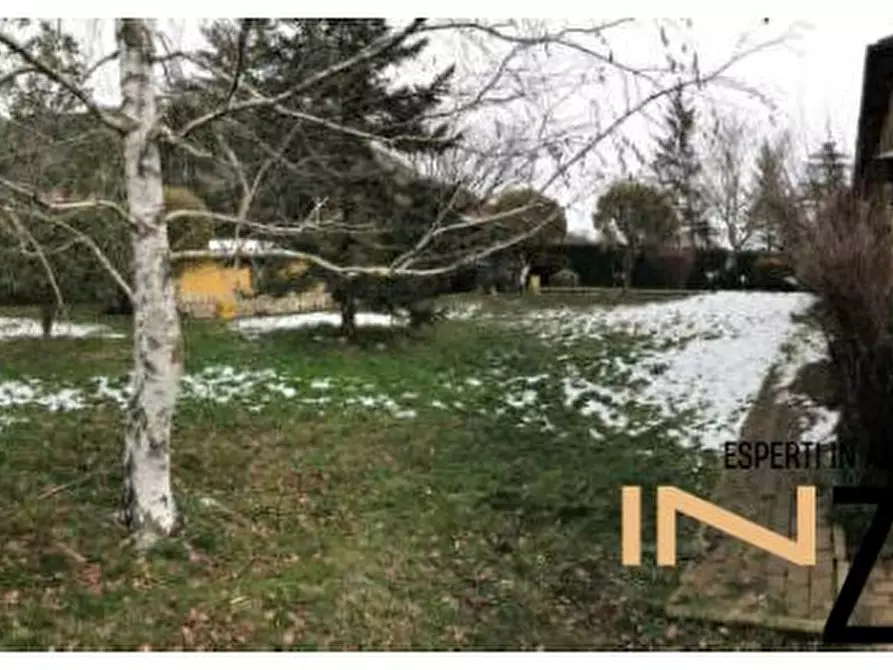 Immagine 9 di Appartamento in vendita  6 a L'aquila