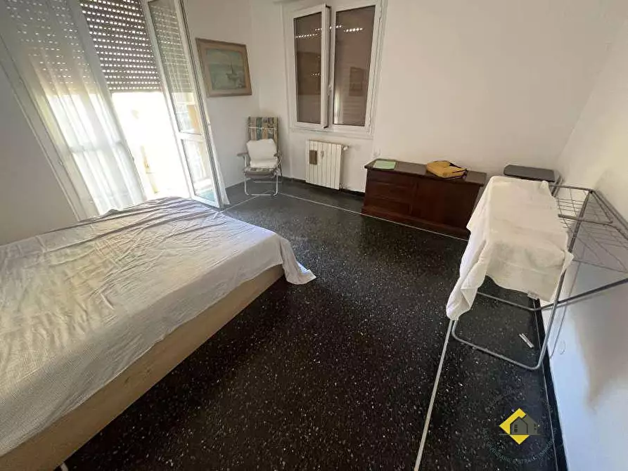 Immagine 9 di Appartamento in vendita  11 a Genova