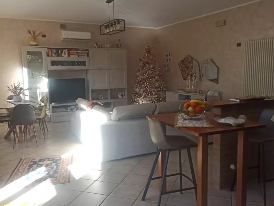 Immagine 8 di Appartamento in vendita  14 a Morro D'oro