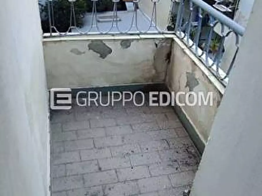 Immagine 5 di Appartamento in vendita  74 a Melito Di Porto Salvo