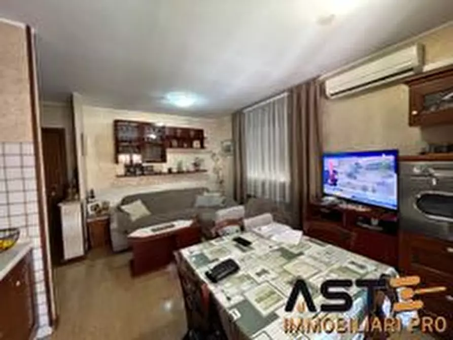 Immagine 7 di Appartamento in vendita  42 a Creazzo