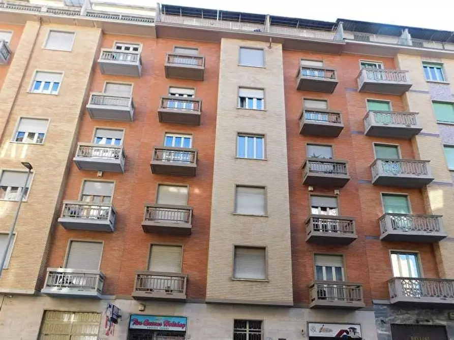 Immagine 2 di Appartamento in vendita  143 a Torino