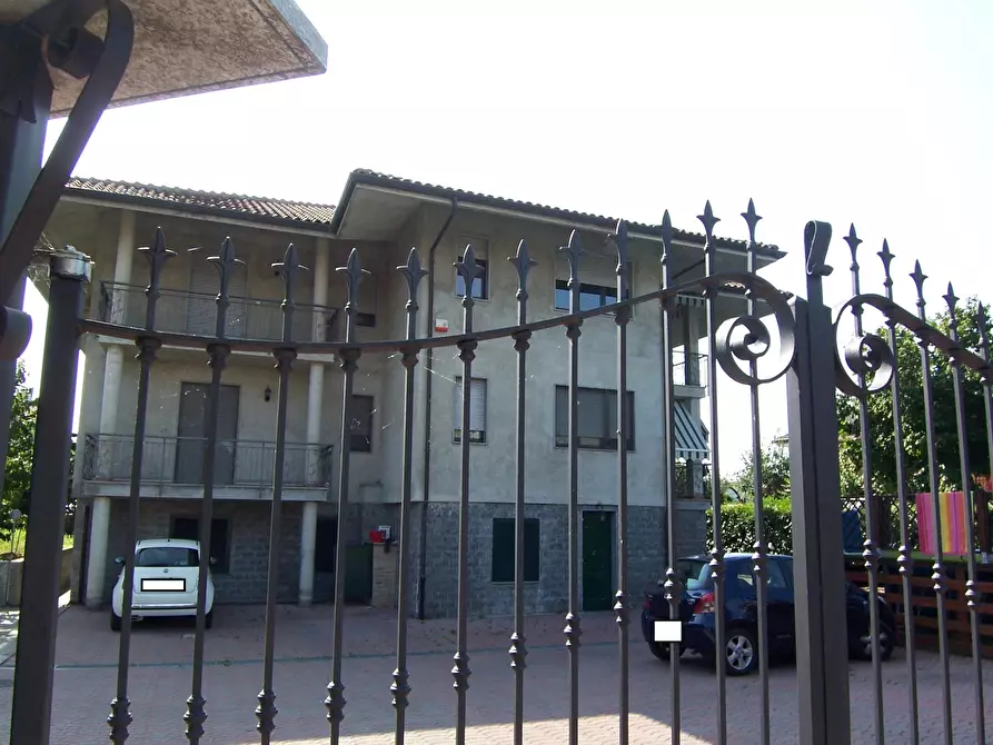 Immagine 6 di Appartamento in vendita  114 a San Francesco Al Campo