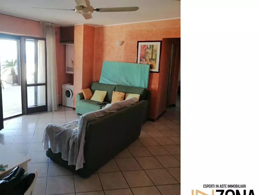 Immagine 5 di Appartamento in vendita  35 a Silvi