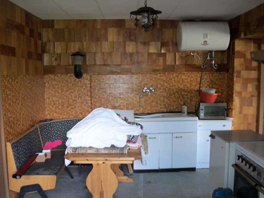 Immagine 4 di Villa in vendita  2 a Alpette