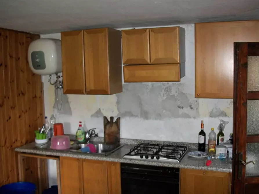 Immagine 6 di Villa in vendita  2 a Alpette