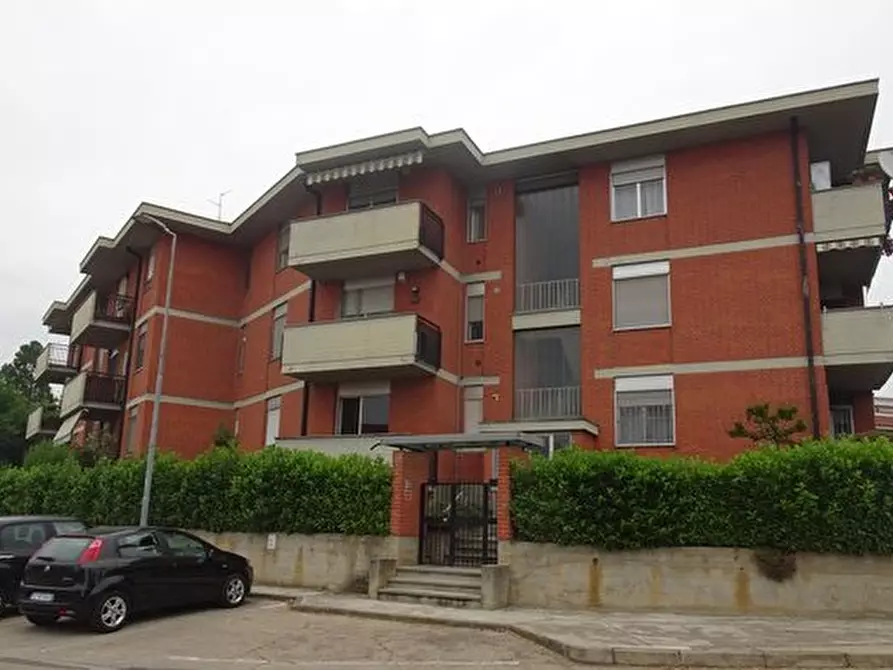 Immagine 2 di Appartamento in vendita  38 a Riva Presso Chieri