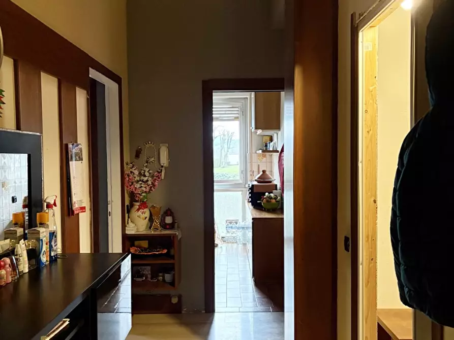 Immagine 5 di Appartamento in vendita  24 a Besana In Brianza