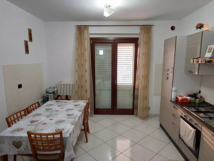 Immagine 9 di Appartamento in vendita  a Nereto