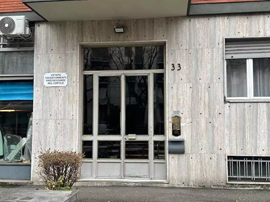 Immagine 3 di Appartamento in vendita  37 a Torino