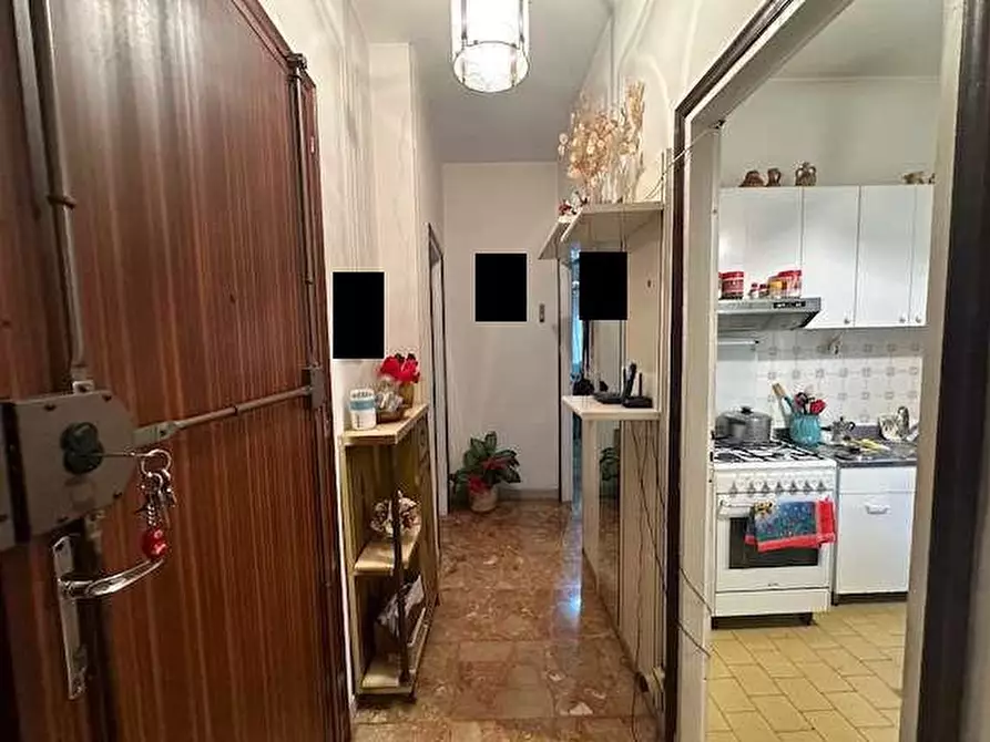 Immagine 8 di Appartamento in vendita  37 a Torino