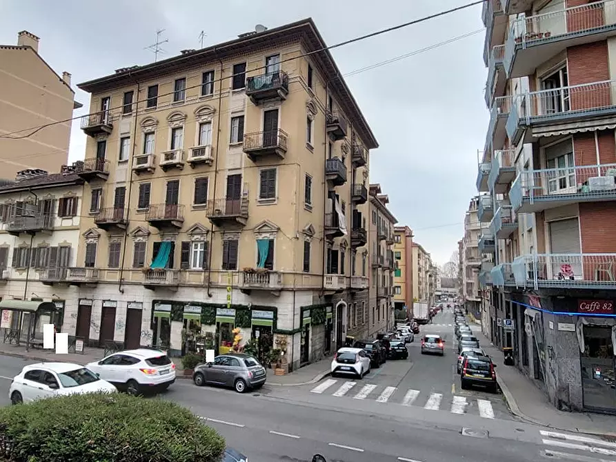 Immagine 3 di Appartamento in vendita  21 a Torino