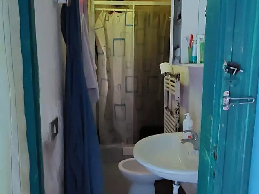 Immagine 9 di Appartamento in vendita  21 a Torino