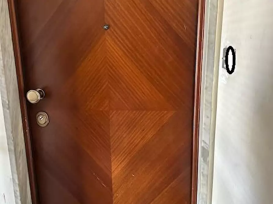 Immagine 6 di Appartamento in vendita  94 a Torino