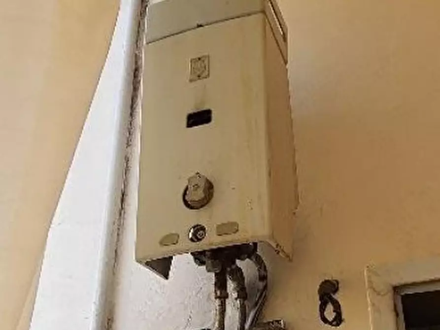 Immagine 8 di Appartamento in vendita  17 a Torino