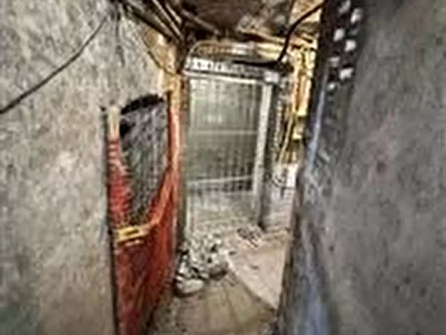 Immagine 7 di Appartamento in vendita  12 a Torino