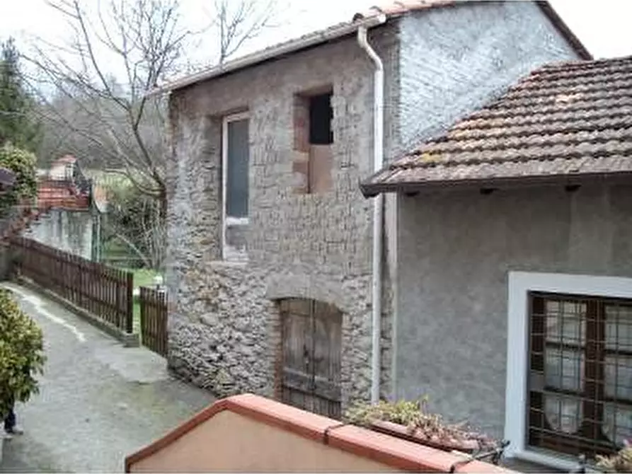 Immagine 2 di Rustico / casale in vendita  a Aulla