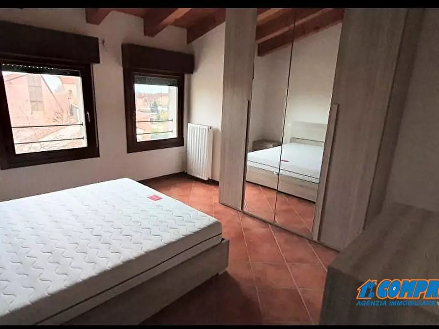 Immagine 3 di Appartamento in affitto  a Urbana