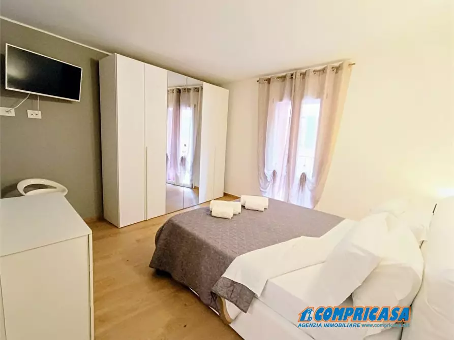 Immagine 6 di Appartamento in affitto  a Bardolino