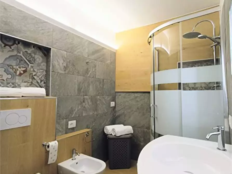 Immagine 8 di Appartamento in affitto  a Bardolino