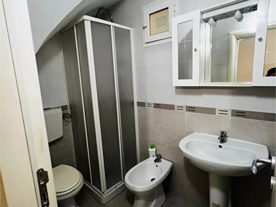 Immagine 9 di Appartamento in affitto  35 a Bari