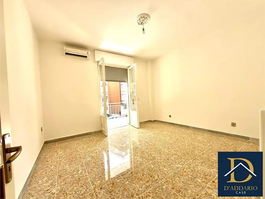 Immagine 8 di Appartamento in affitto  152 a Taranto