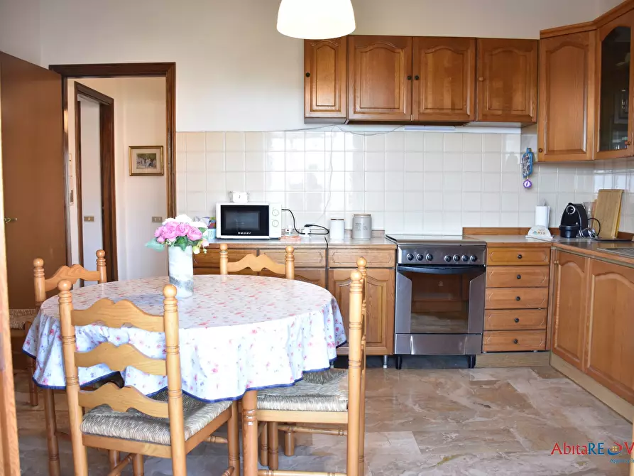 Immagine 5 di Appartamento in affitto  10 a Vasto