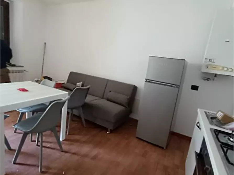 Immagine 4 di Appartamento in affitto  12 a Binago