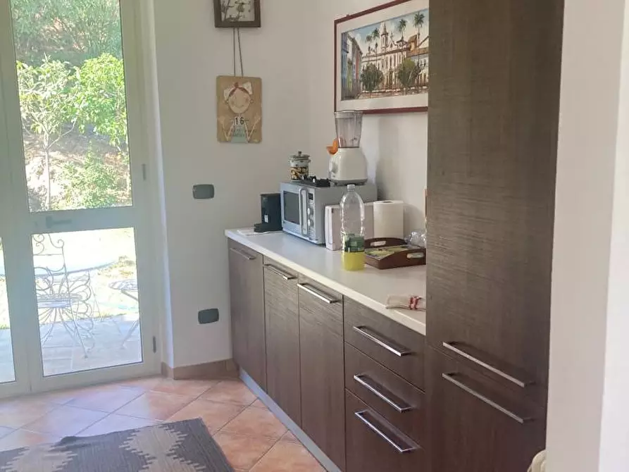 Immagine 6 di Casa indipendente in affitto  a San Lorenzo